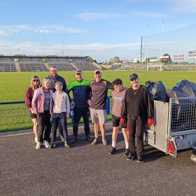 Monday Evening Cleanup - Missing from the photo: John Hynes(taking the pic)/Aisling Gilleran, Jane Gilleran , Denise Egan (mum) daughter Saoirse Egan